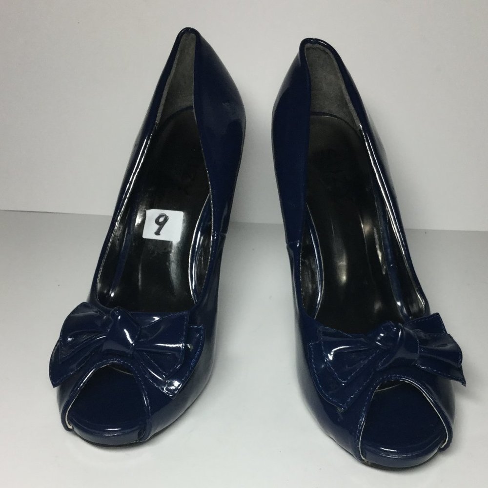 Suzy Sher Navy Blue Open Toe Hells